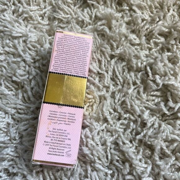 NIB Too Faced Born This Way Super Coverage Multi-Use Concealer Color- Nude .50 F - Picture 4 of 7